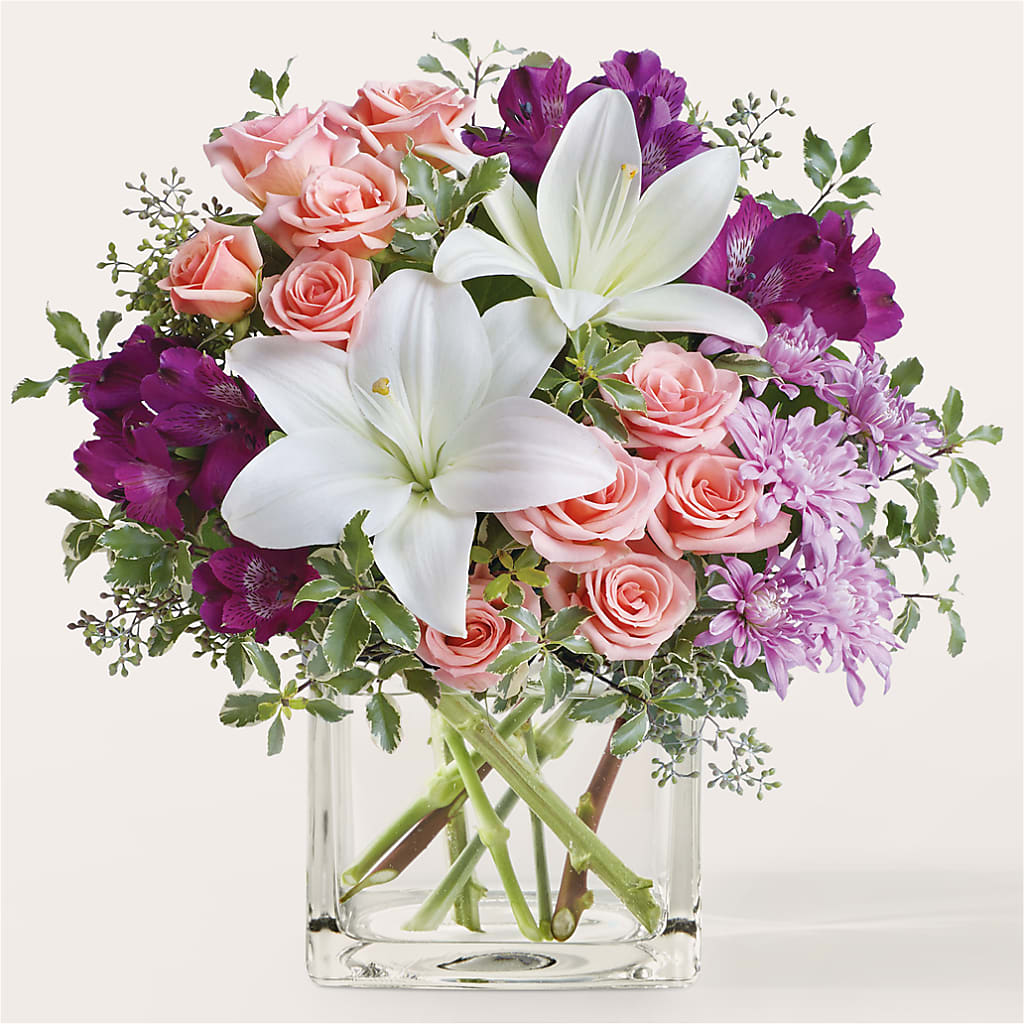 Mani Pedi Bouquet – Whittier Blossom Shop, Whittier CA
