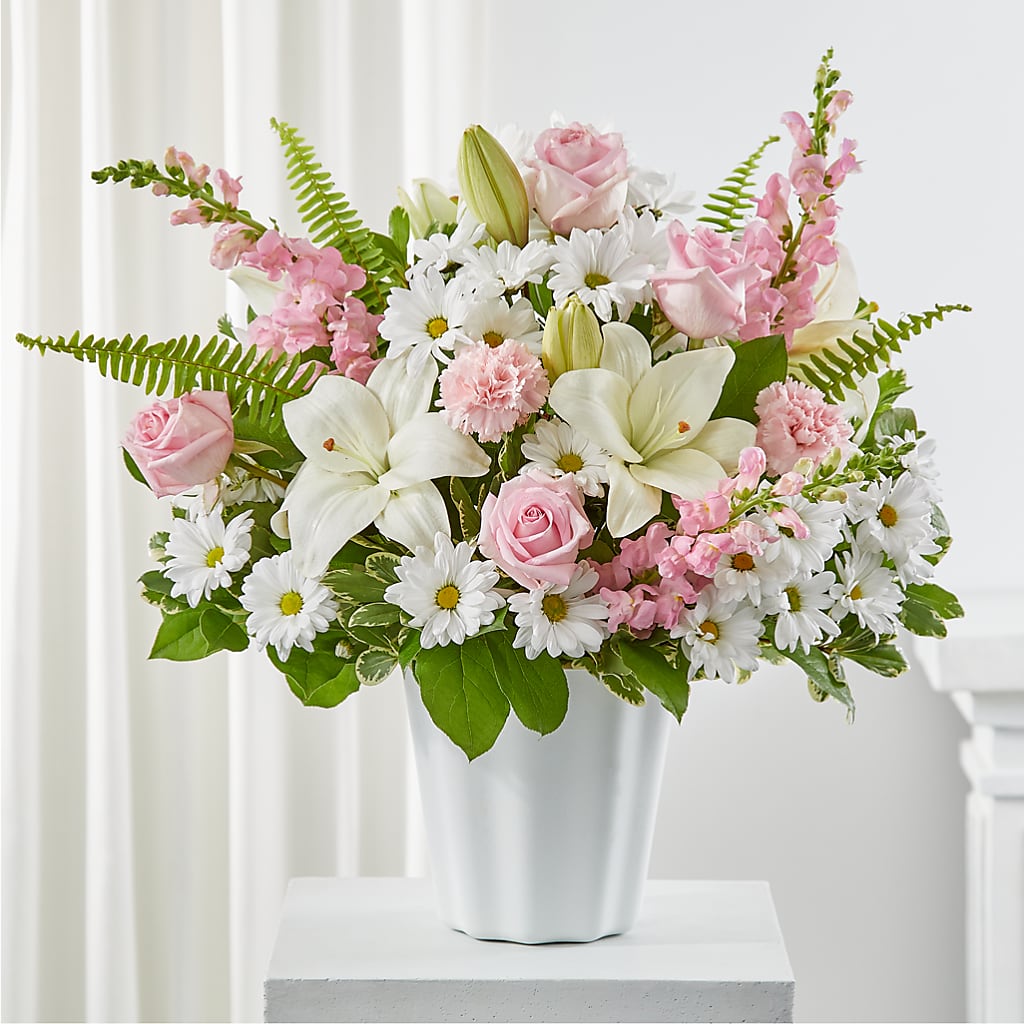 Soft Touch Tabletop Basket – Whittier Blossom Shop, Whittier CA