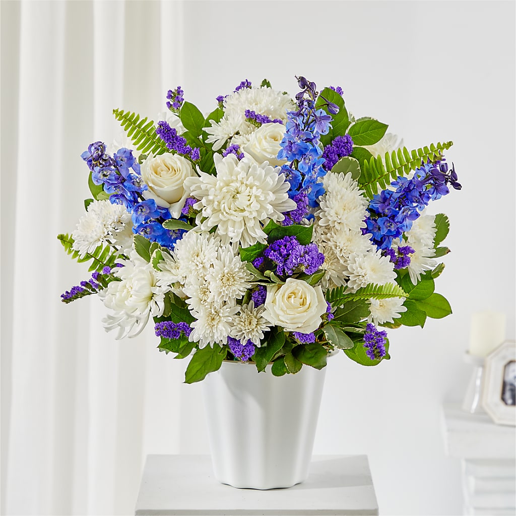 Hold Dear Tabletop Basket – Whittier Blossom Shop, Whittier CA