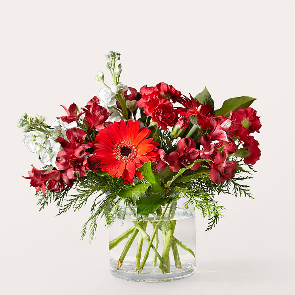 Holidaisy Bouquet – Whittier Blossom Shop, Whittier CA