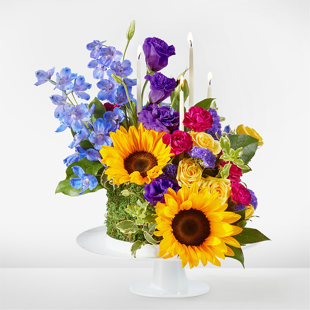 Star of the Day Floral Cake – Whittier Blossom Shop, Whittier CA