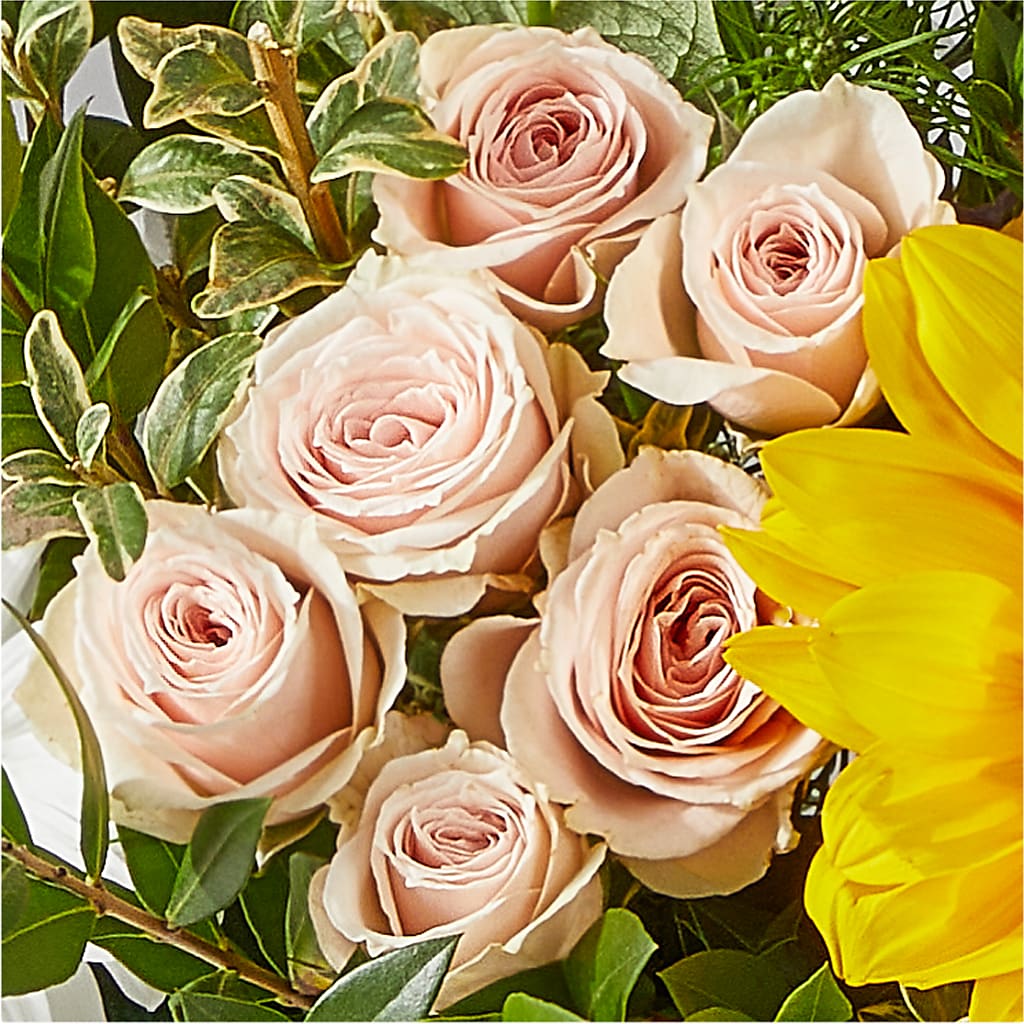 The Good Life Bouquet –  Whittier Blossom Shop, Whittier CA