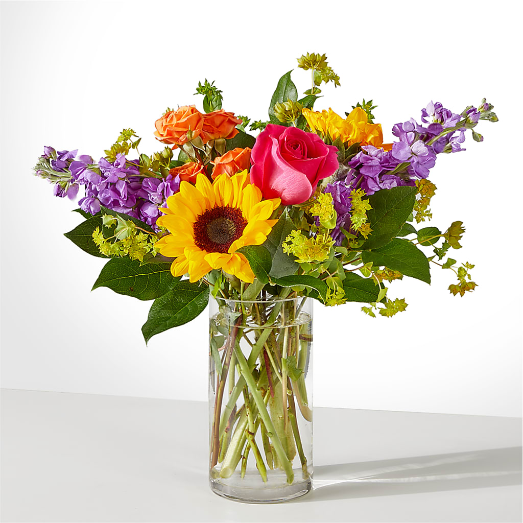 Vibrant Greetings Bouquet –  Whittier Blossom Shop, Whittier CA