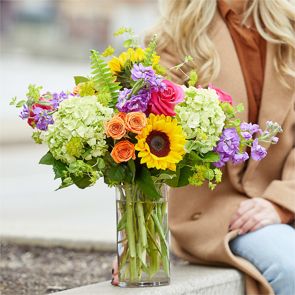 Vibrant Greetings Bouquet –  Whittier Blossom Shop, Whittier CA