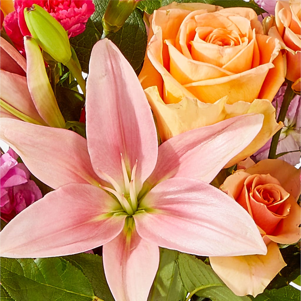 Bisous Bouquet –  Whittier Blossom Shop, Whittier CA